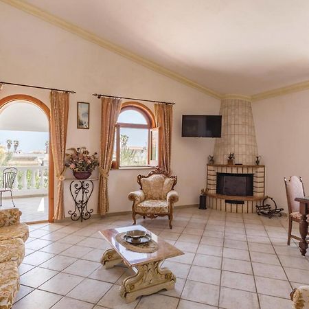 Villa Girasole Марцамемі Екстер'єр фото